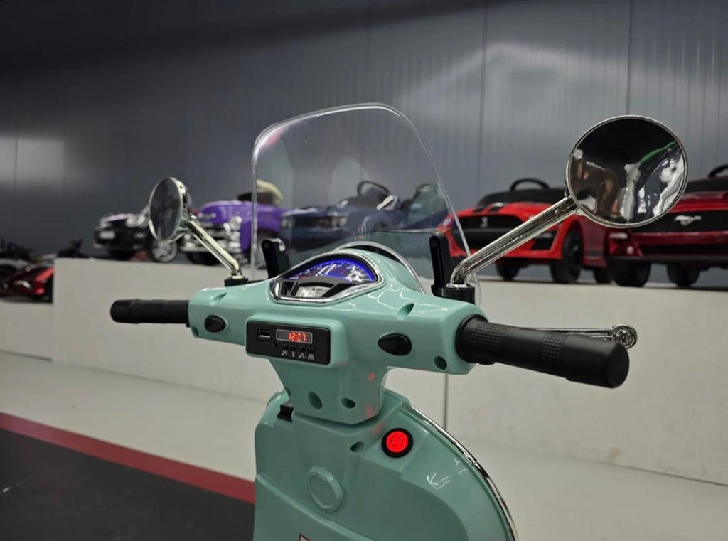 Vespa GTS elettrica per bambini 12V verde chiaro