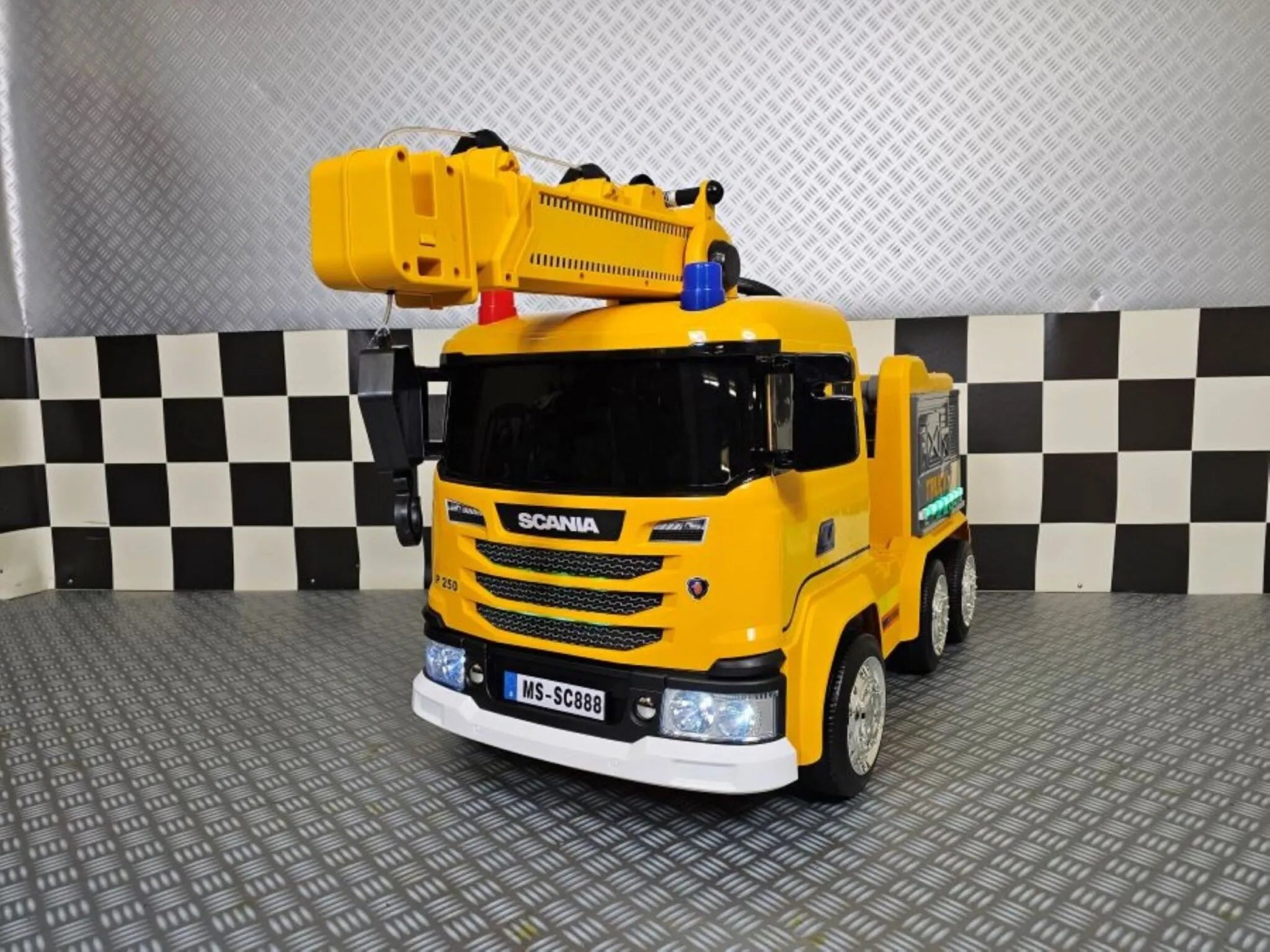 Camion gru elettrico Scania 12V giallo