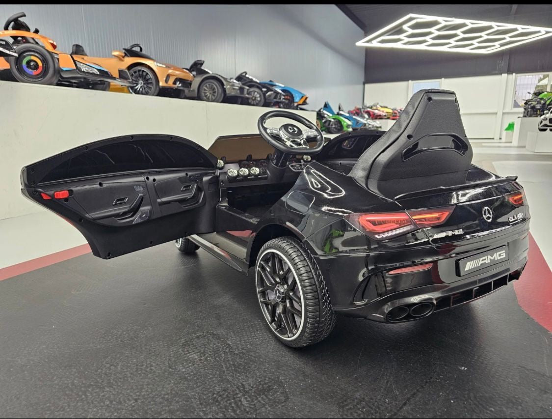 Mercedes CLA 45 Elettrica per Bambini 12V Nero Metallizzato