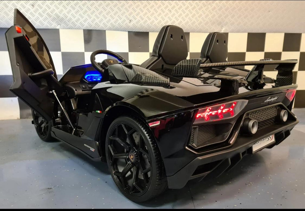 Auto elettrica per bambini Lamborghini Aventador 2 posti 24V drift nero metallizzato
