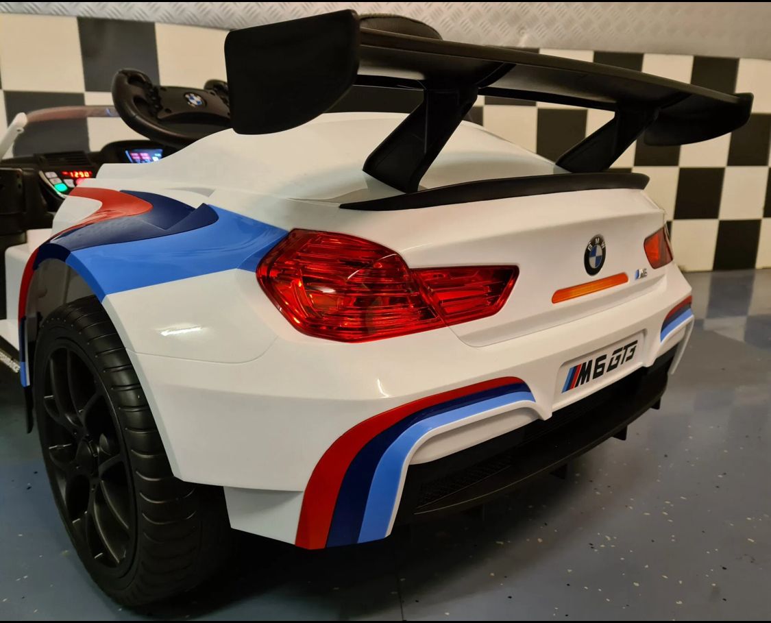 BMW M6 GT3 Elettrica per Bambini 12V Bianca