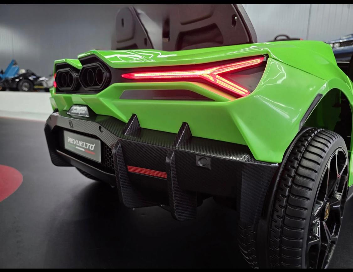 Auto elettrica per bambini Lamborghini Revuelto 2 posti 24V verde