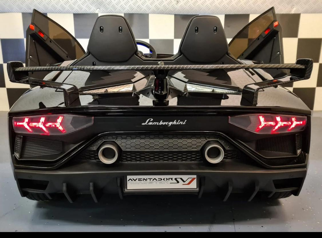 Auto elettrica per bambini Lamborghini Aventador 2 posti 24V drift nero metallizzato