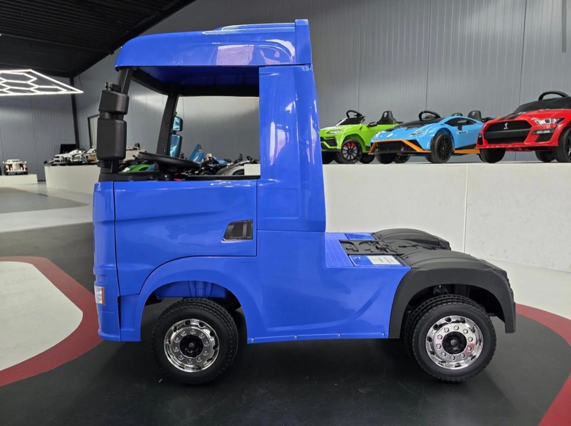 Camion elettrico per bambini Scania 12V blu