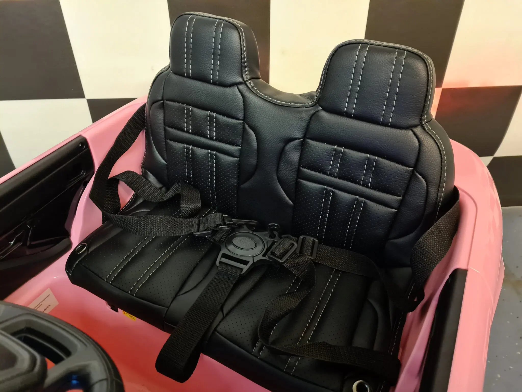 Auto elettrica per bambini Range Rover Evoque 4x4 12V rosa