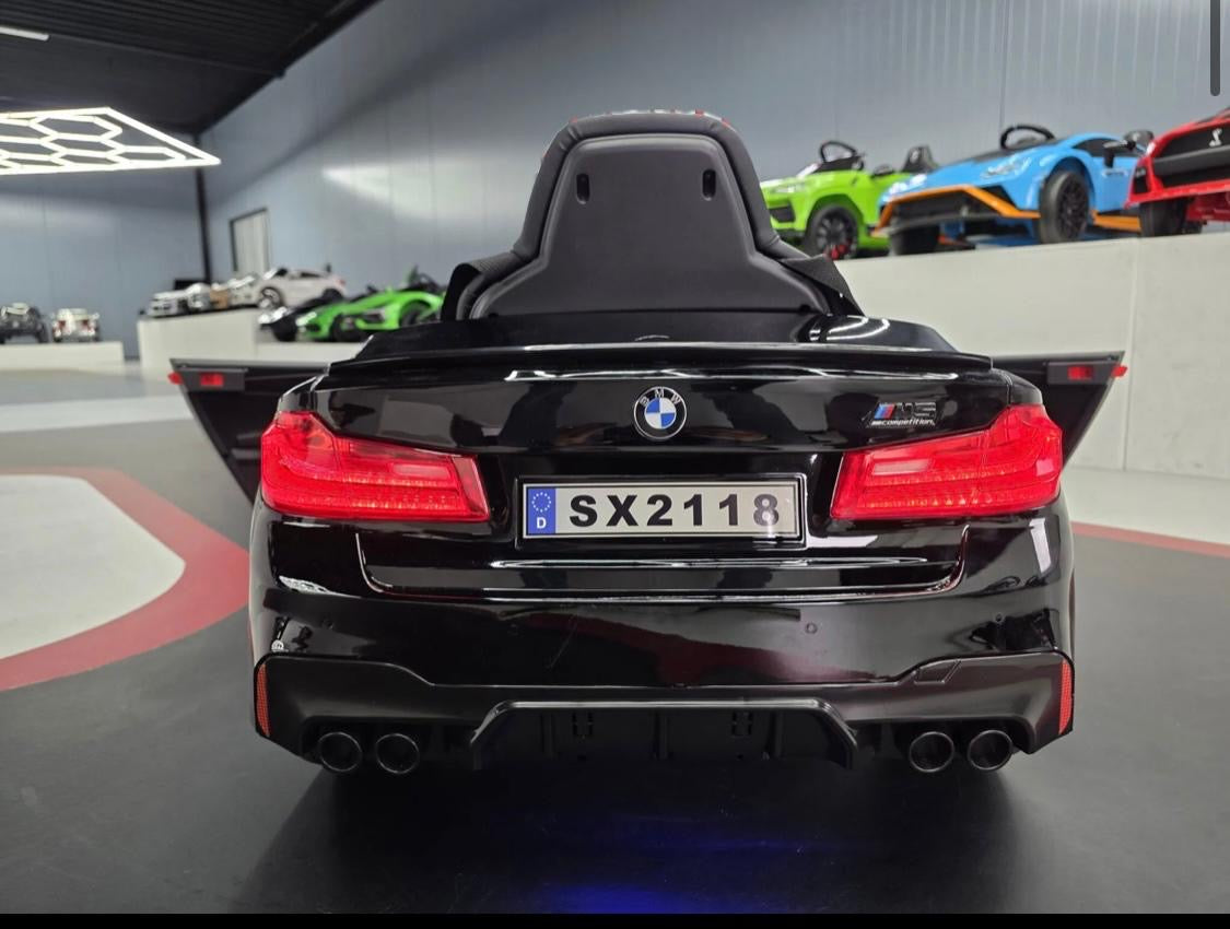 BMW M5 Elettrica per Bambini 24V Nero Metallizzato