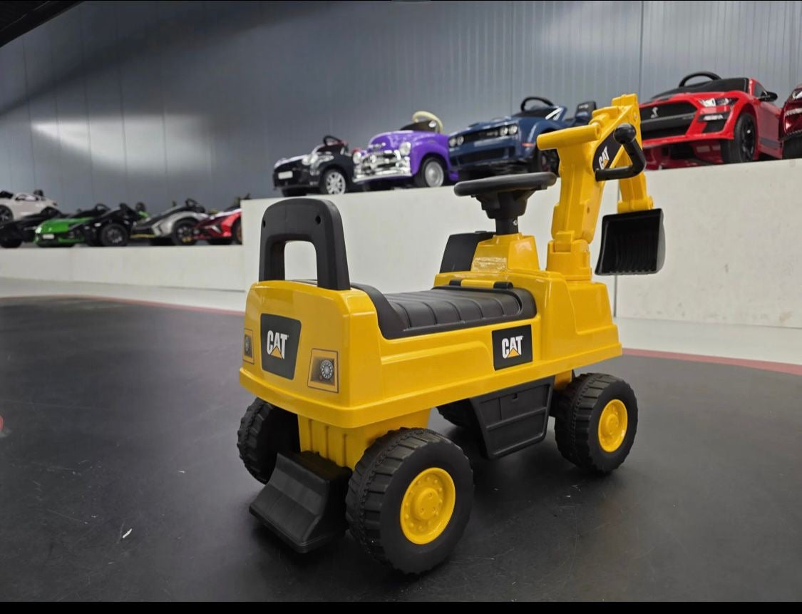 Escavatore cavalcabile Caterpillar per bambini