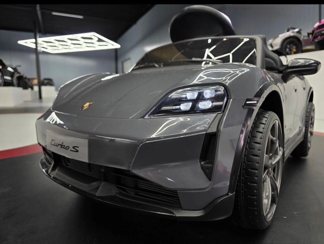 Auto elettrica per bambini Porsche Taycan 1 posto 12V grigia
