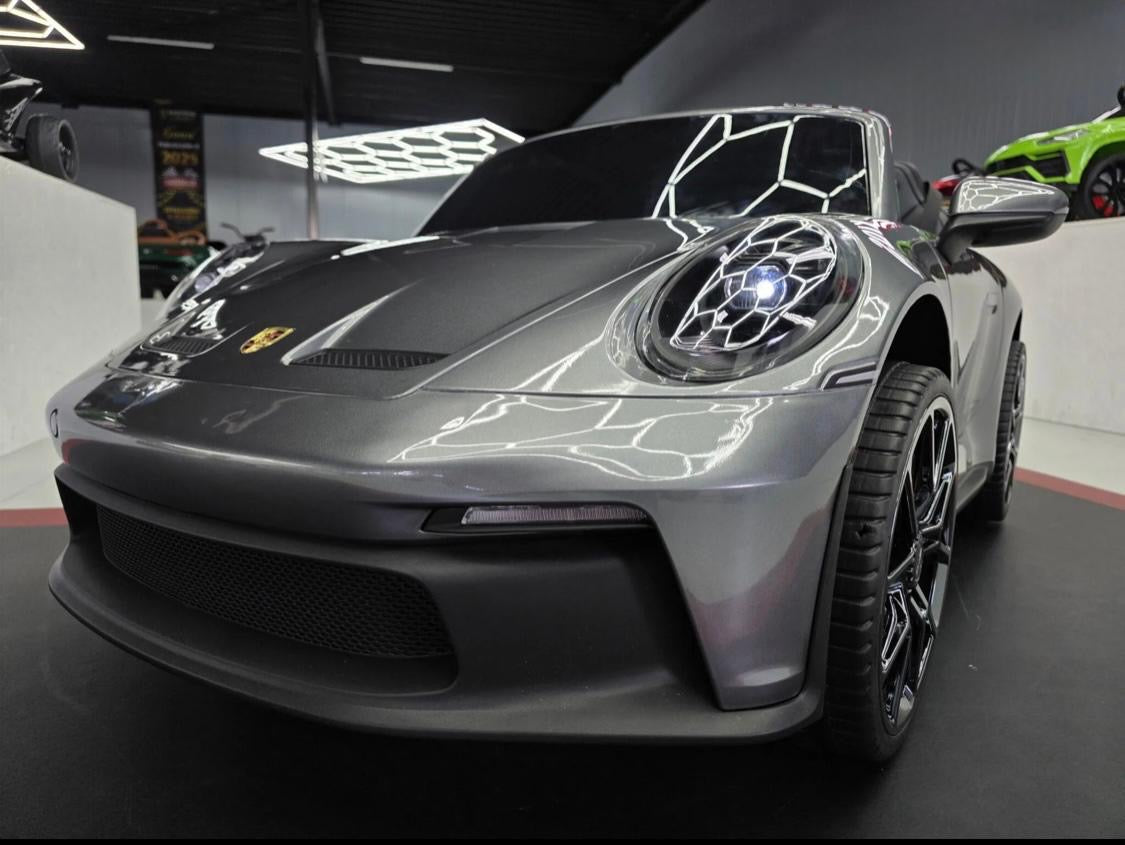 Auto elettrica per bambini Porsche 911 GT3 24V grigia metallizzata