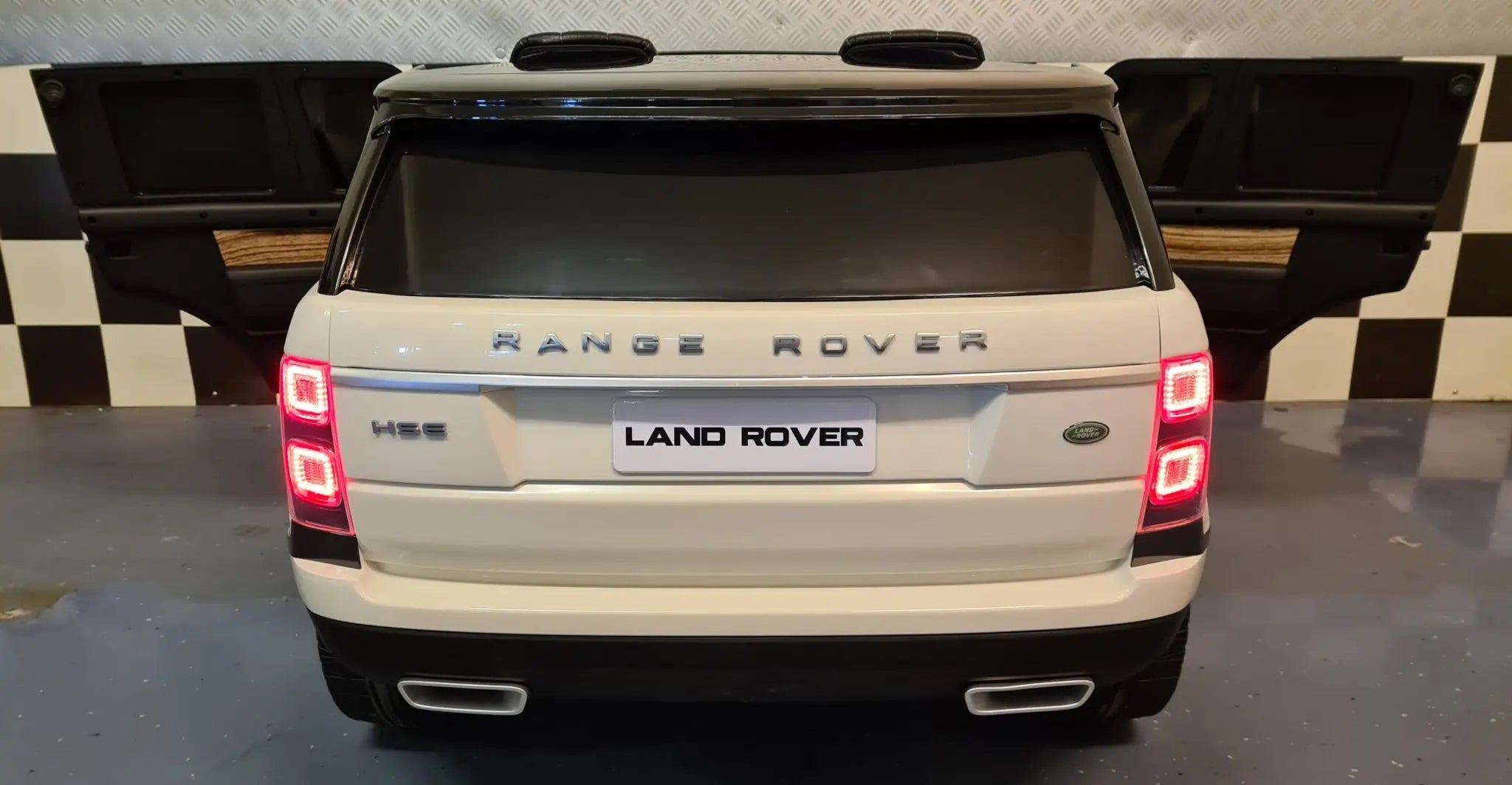 Auto elettrica per bambini Range Rover HSE Sport 12V 4 motori bianca