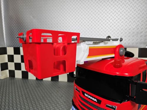 Camion pompieri Scania elettrico per bambini 12V - immagine 8