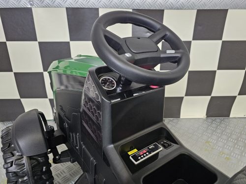 Trattore elettrico per bambini Farmer 12V verde con telecomando - immagine 7