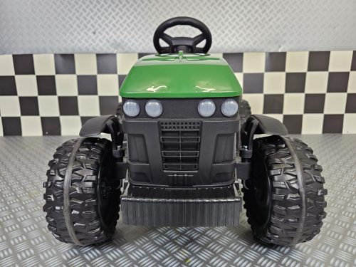 Trattore elettrico per bambini Farmer 12V verde con telecomando - immagine 3