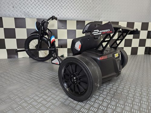 Trike elettrico per bambini 24V nero - immagine 4