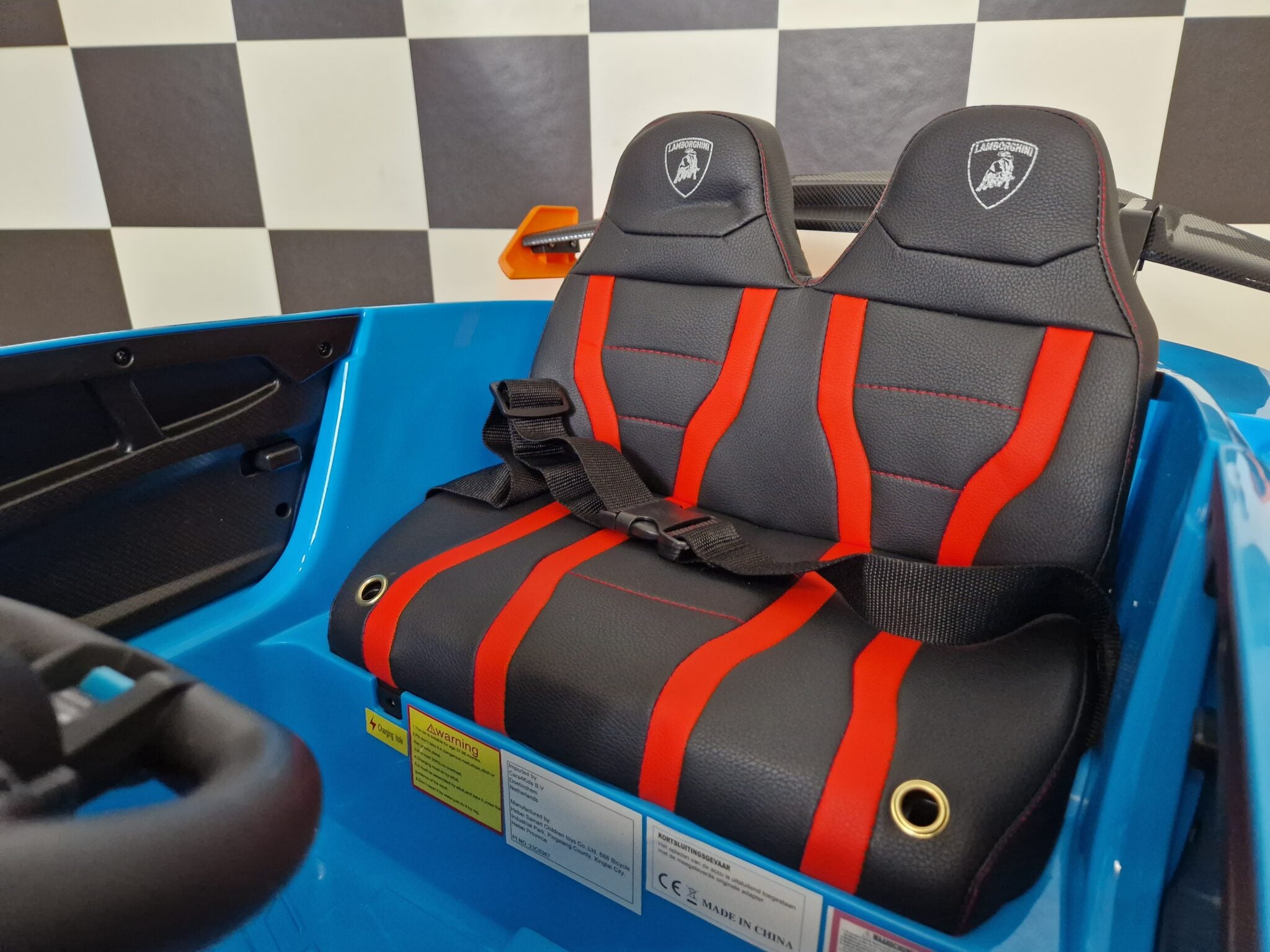 Lamborghini Huracán STO Drift elettrica per bambini 12V blu - immagine 10