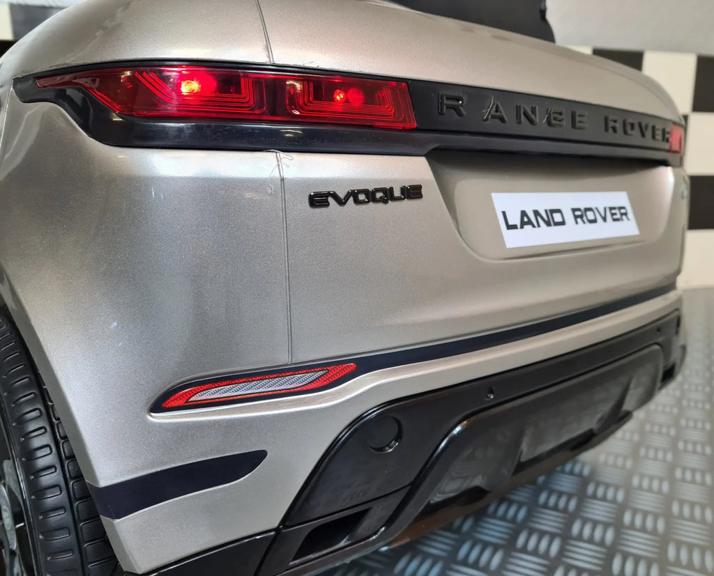 Auto elettrica per bambini Range Rover Evoque 4x4 grigio metallizzato