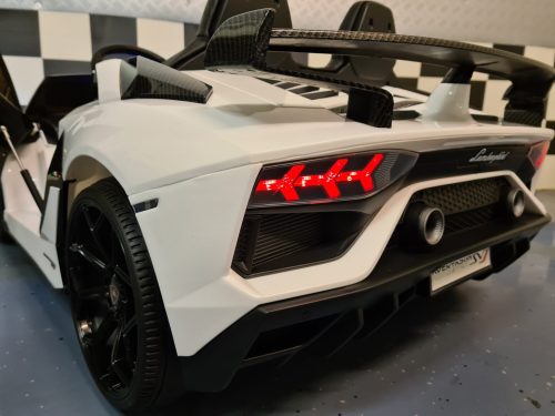 Auto elettrica per bambini Lamborghini Aventador 2 posti 24V drift bianca