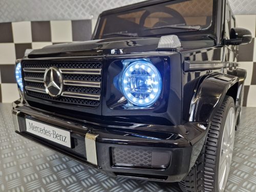 Auto elettrica per bambini Mercedes G500 12V nero metallizzato