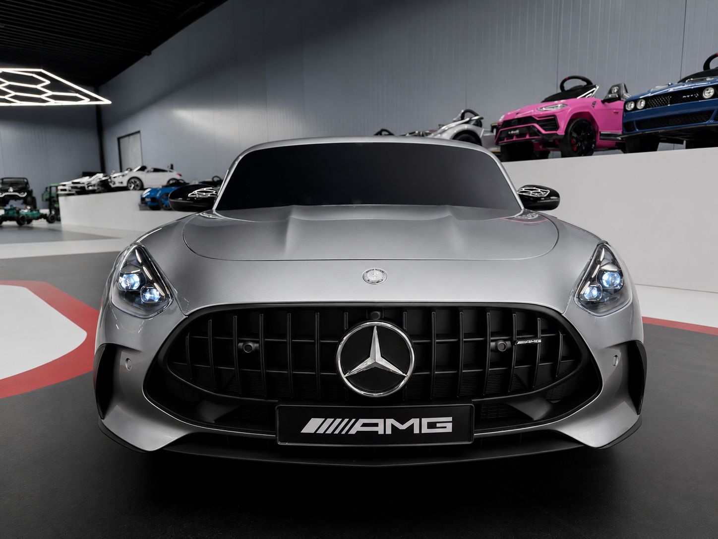 Mercedes GT63 2 Posti Elettrica per Bambini 24V Grigio Metallizzato