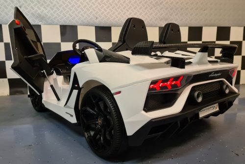 Auto elettrica per bambini Lamborghini Aventador 2 posti 24V drift bianca