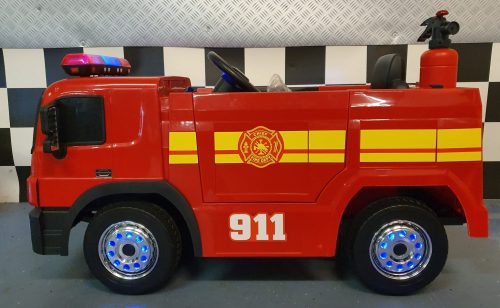 Camion pompieri elettrico per bambini 12V con telecomando - immagine 4