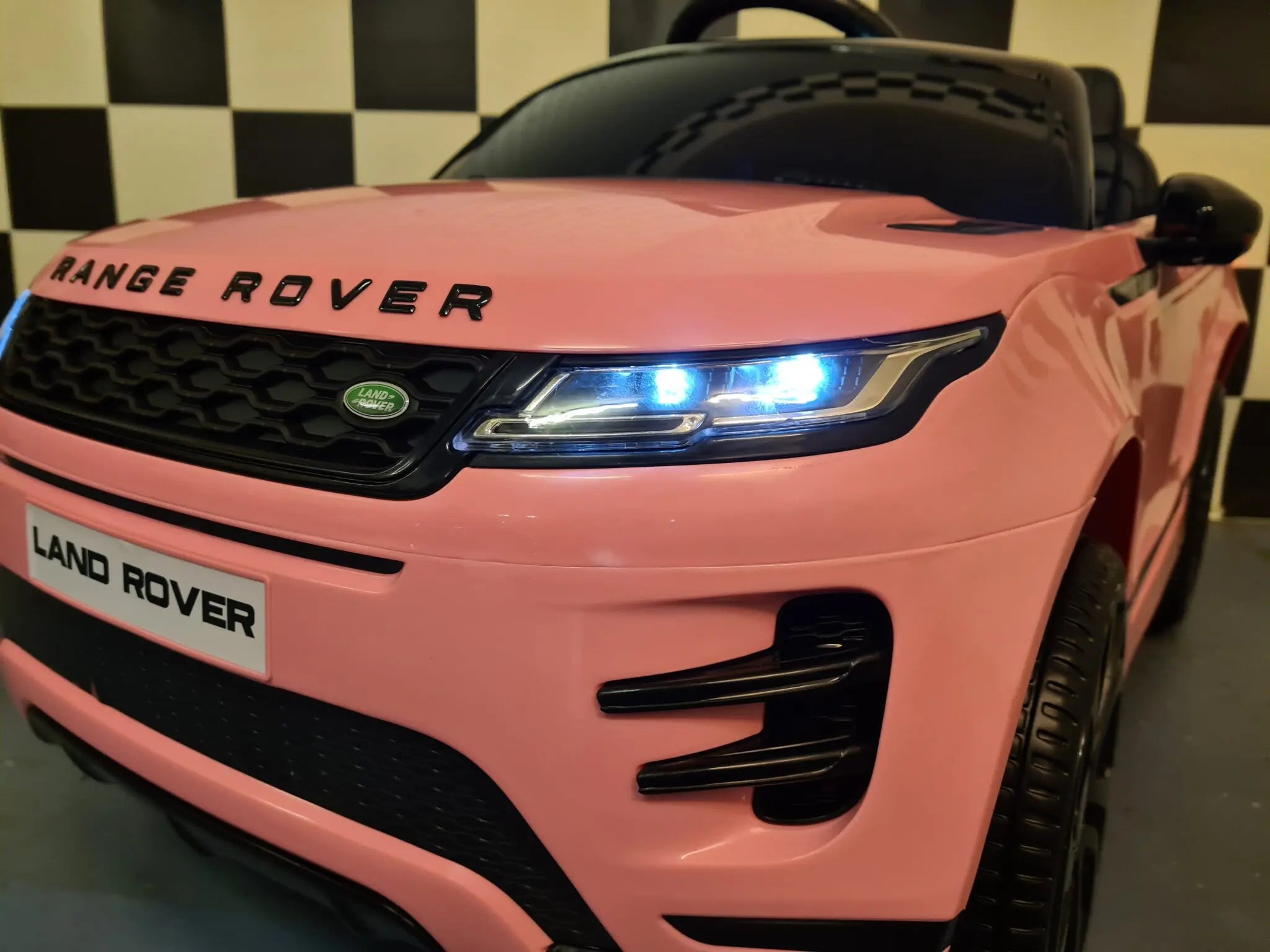 Auto elettrica per bambini Range Rover Evoque 4x4 12V rosa