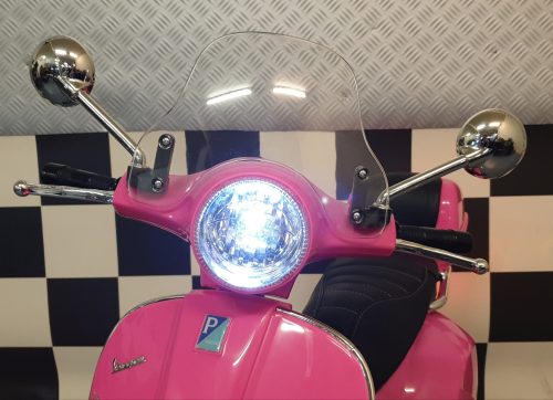 Vespa GTS elettrica per bambini 12V rosa con parabrezza - immagine 4